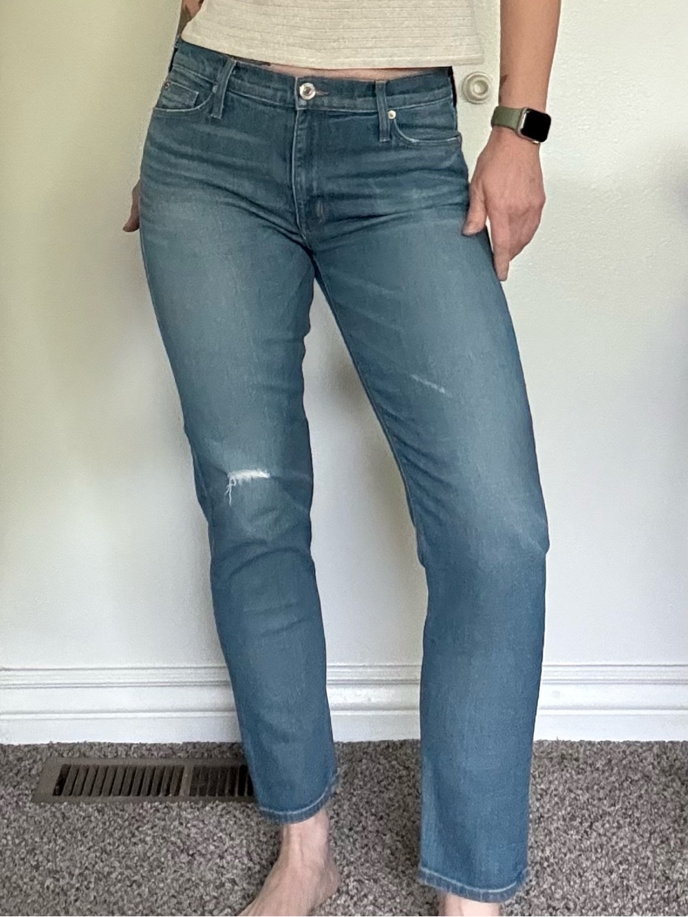Hudson Mid-Rise Jeans Faded Blue Straight Jeans - size 28